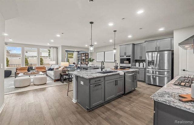 5595 Corgi Drive, Ann Arbor, MI 48108