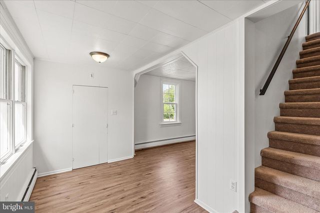 310 CLOVER LN, Hanover, PA 17331
