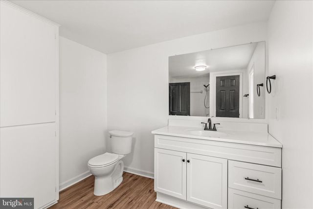 310 CLOVER LN, Hanover, PA 17331