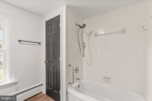 310 CLOVER LN, Hanover, PA 17331