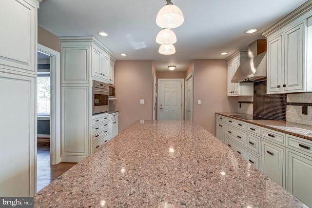 209 FAIRWAY DR, Louisa, VA 23093