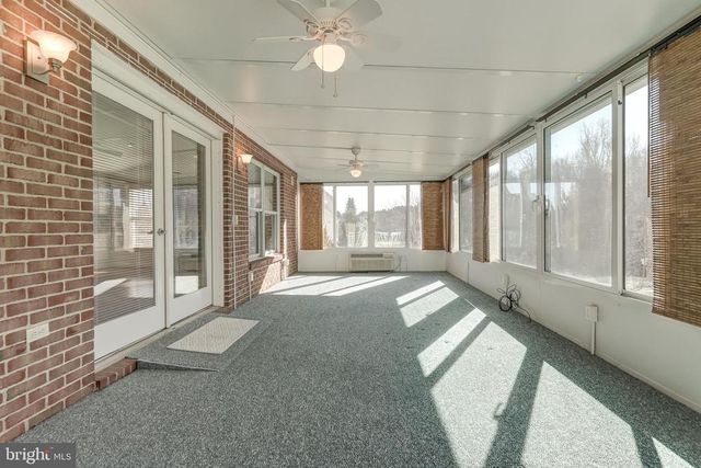 209 FAIRWAY DR, Louisa, VA 23093