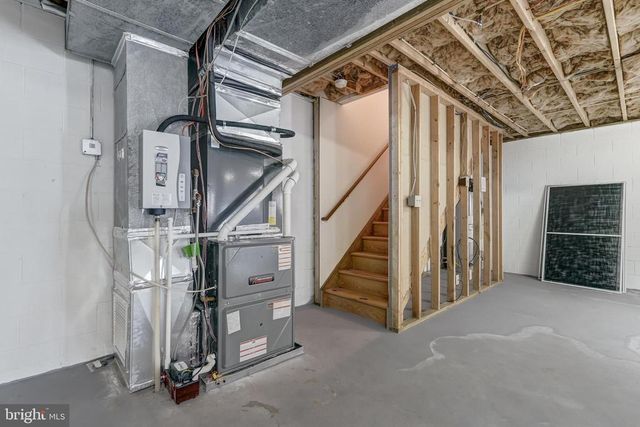 209 FAIRWAY DR, Louisa, VA 23093