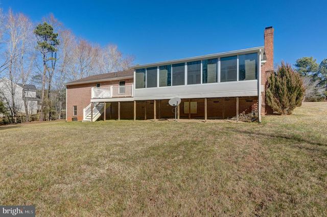 209 FAIRWAY DR, Louisa, VA 23093