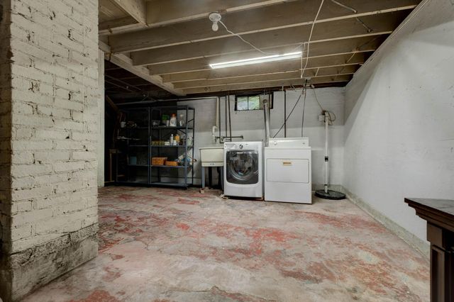 408 W Maple Street, Nicholasville, KY 40356