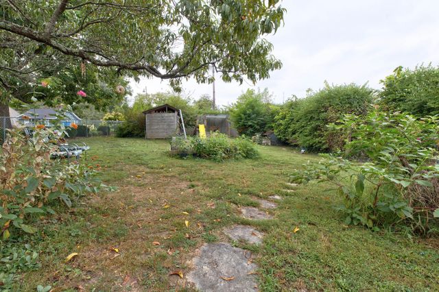 408 W Maple Street, Nicholasville, KY 40356