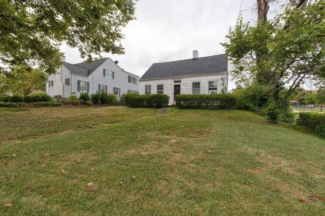 408 W Maple Street, Nicholasville, KY 40356