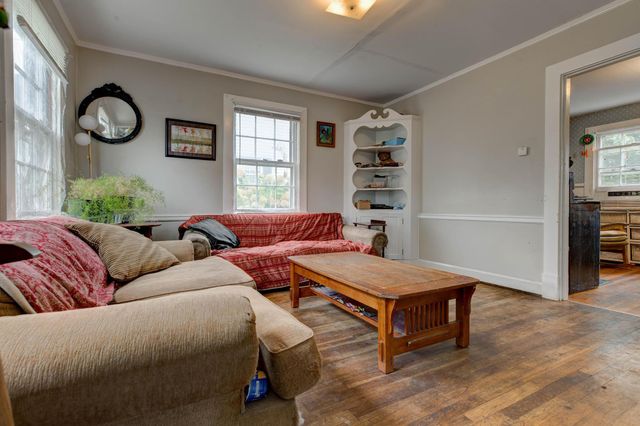 408 W Maple Street, Nicholasville, KY 40356