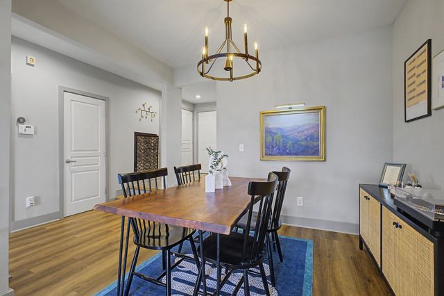 924 Ireland St, Nashville, TN 37208