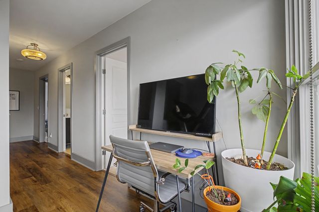 924 Ireland St, Nashville, TN 37208