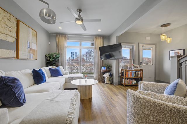 924 Ireland St, Nashville, TN 37208