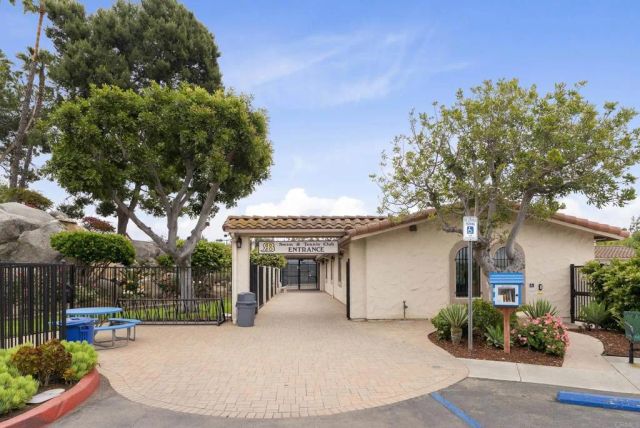 12188 Rancho Bernardo Road B, San Diego, CA 92128