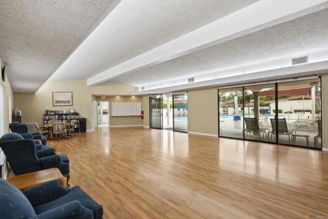 12188 Rancho Bernardo Road B, San Diego, CA 92128