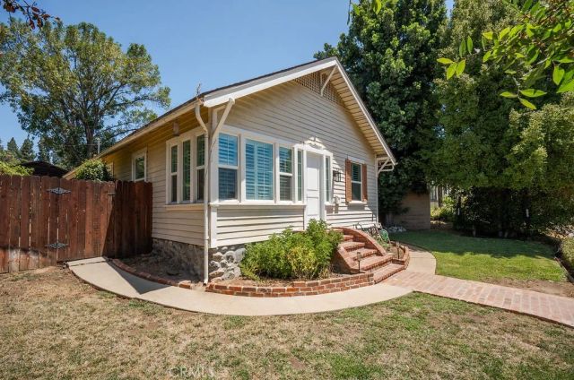 237 W 4th, San Dimas, CA 91773