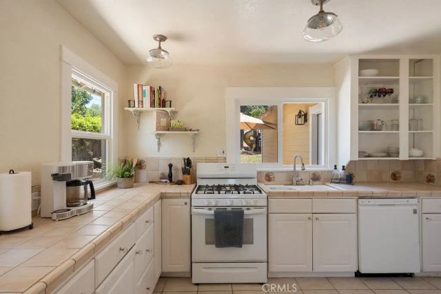 237 W 4th, San Dimas, CA 91773