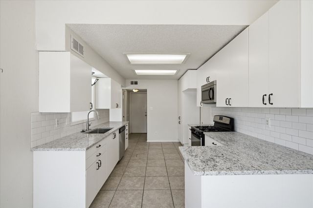 4018 Smartt Street, Rowlett, TX 75088