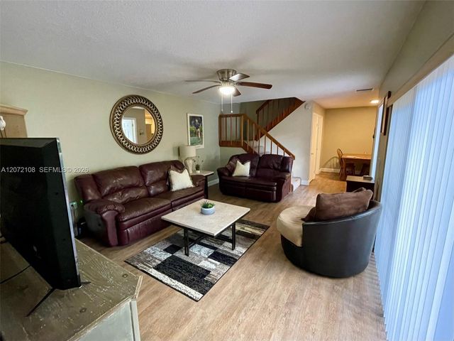 1132 11th Terrace 1132, Palm Beach Gardens, FL 33418