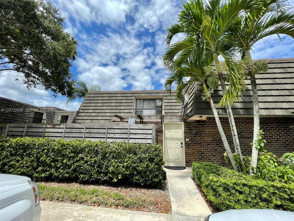 1132 11th Terrace 1132, Palm Beach Gardens, FL 33418