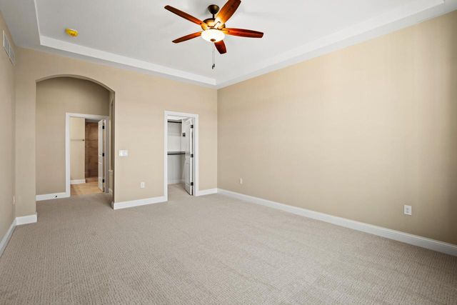 1527 Sandhill BOULEVARD #12D, Hartland, WI 53029