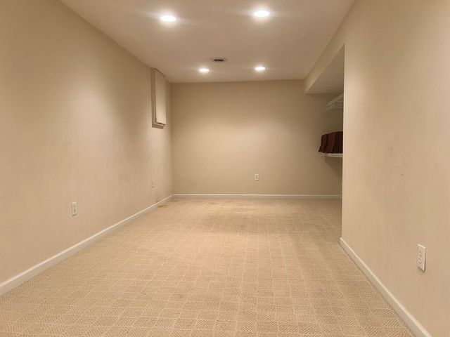 3339 Kingswood DR, Roanoke, VA 24018