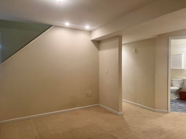 3339 Kingswood DR, Roanoke, VA 24018