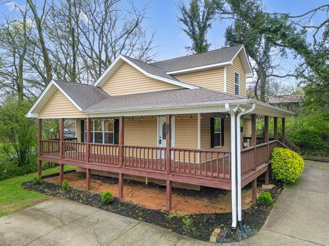 439 Town Creek Road, Benton, TN 37307