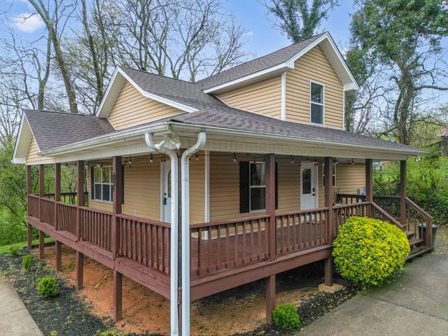 439 Town Creek Road, Benton, TN 37307