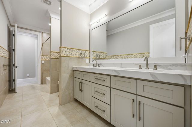 6205 Autrey Court, Raleigh, NC 27613