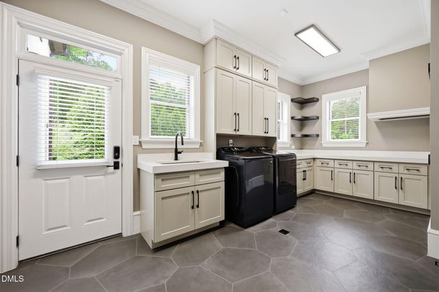 6205 Autrey Court, Raleigh, NC 27613