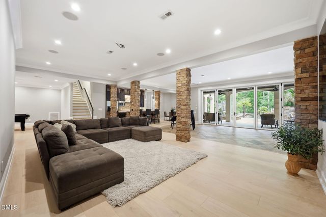 6205 Autrey Court, Raleigh, NC 27613