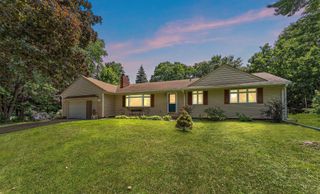 1682 Oakdale Avenue, West Saint Paul, MN 55118