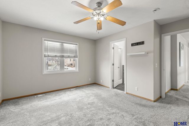 6550 Blackstone Road, Lincoln, NE 68526