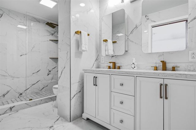 701 POINSETTIA ROAD 208, Belleair, FL 33756