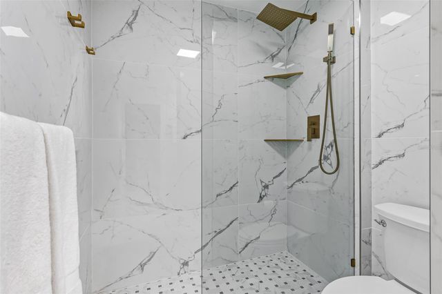 701 POINSETTIA ROAD 208, Belleair, FL 33756