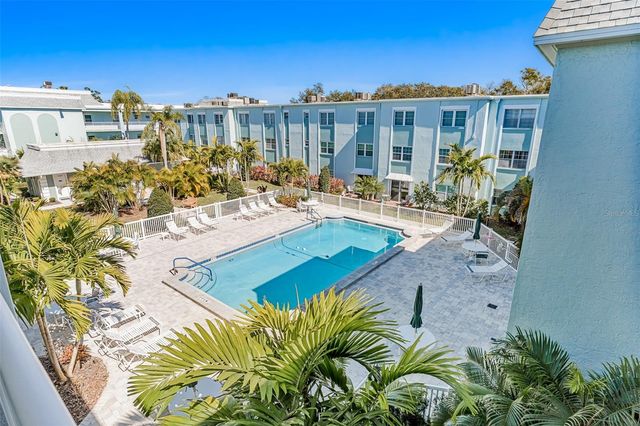 701 POINSETTIA ROAD 208, Belleair, FL 33756