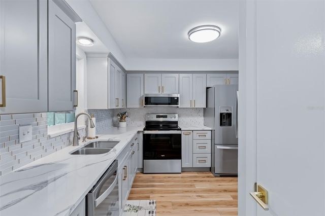 701 POINSETTIA ROAD 208, Belleair, FL 33756