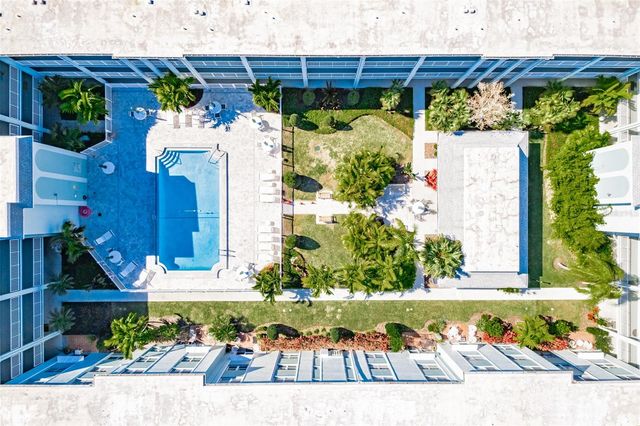 701 POINSETTIA ROAD 208, Belleair, FL 33756