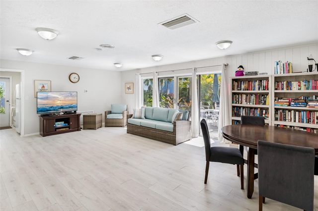 701 POINSETTIA ROAD 208, Belleair, FL 33756