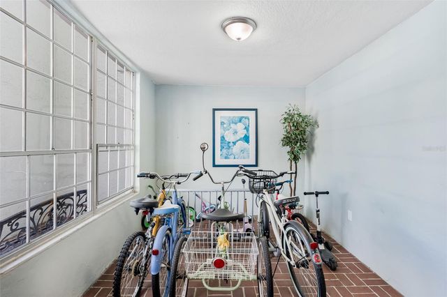 701 POINSETTIA ROAD 208, Belleair, FL 33756