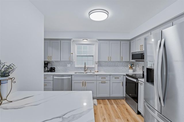 701 POINSETTIA ROAD 208, Belleair, FL 33756