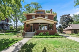16 E 23rd Street, Holland City, MI 49423