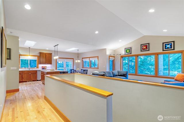 1 Rosebud Place, Bellingham, WA 98229