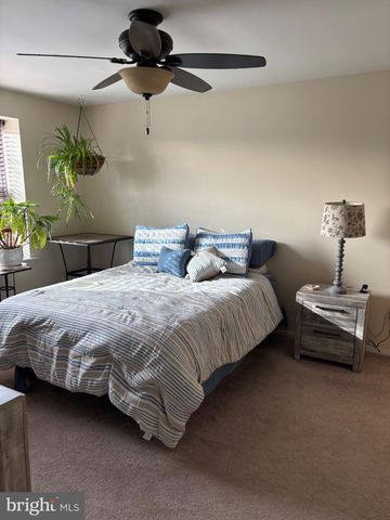 107 WHARTON RD, Mount Laurel, NJ 08054