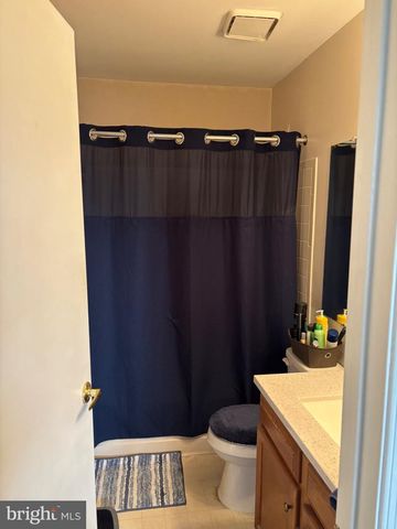 107 WHARTON RD, Mount Laurel, NJ 08054