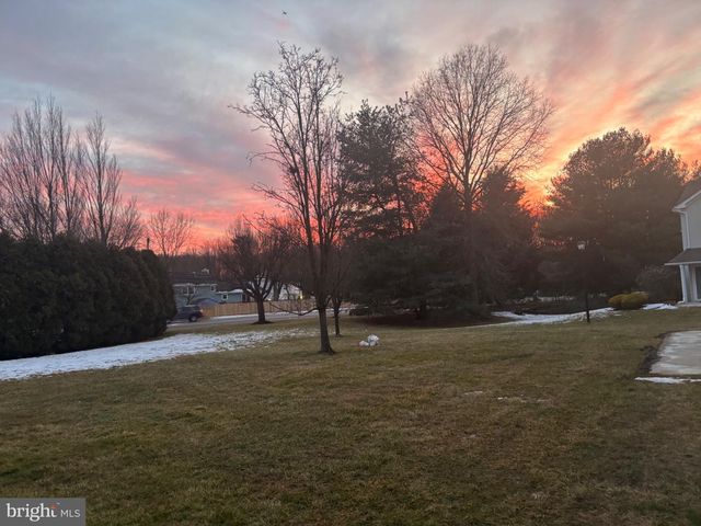 107 WHARTON RD, Mount Laurel, NJ 08054