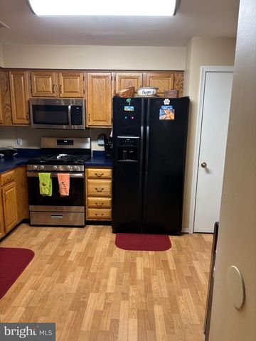 107 WHARTON RD, Mount Laurel, NJ 08054