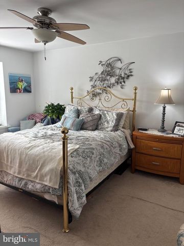 107 WHARTON RD, Mount Laurel, NJ 08054