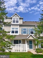 107 WHARTON RD, Mount Laurel, NJ 08054