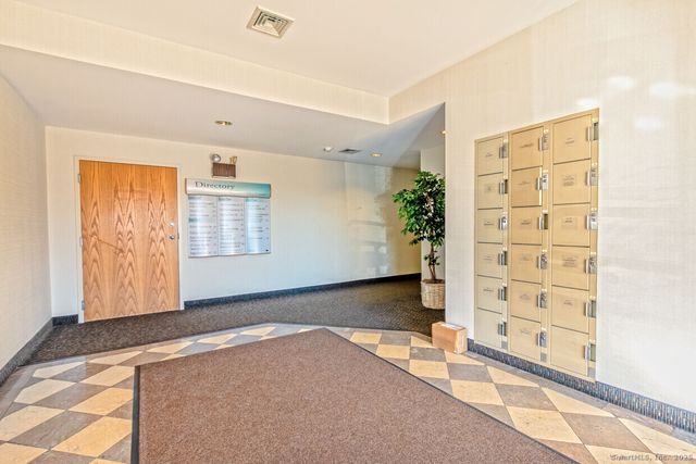 400 Bayonet Street 207, New London, CT 06320