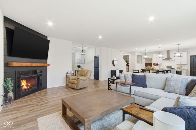 504 Allandale Avenue, Westfield, IN 46074